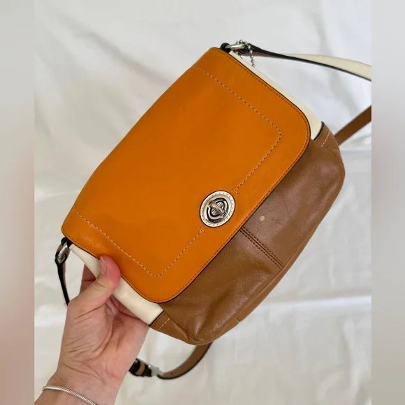 Coach Timeless Tan and Brown Leather Crossbody Bag - Picture 2 of 16